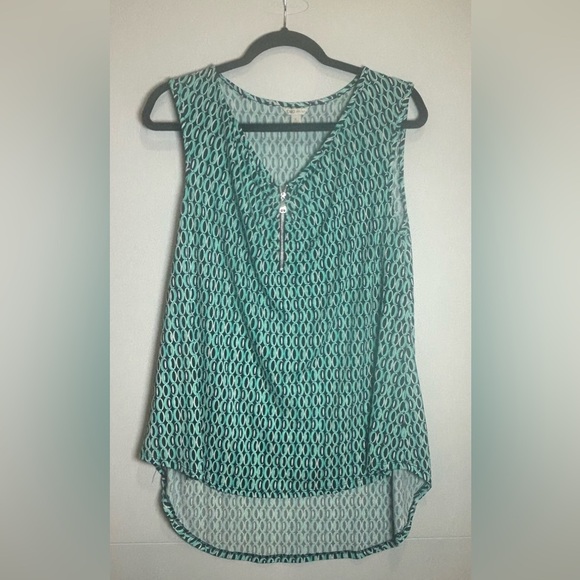 Teal and Navy Patterned Sleeveless Top. Great for Layering with a Cardigan! - Picture 1 of 7